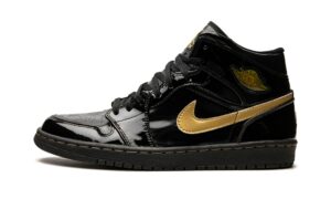 AJ Jordan 1 Retro “Black Metallic Gold (2003)”