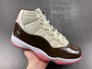 AJ Jordan 11 "Neapolitan" CT8012-126